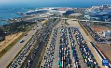 海口：多部門聯(lián)動應(yīng)對旅客過海高峰