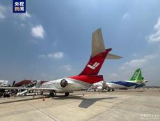 國(guó)產(chǎn)商用飛機(jī)C919及ARJ21首次飛抵柬埔寨