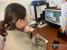 荊門市李容名師工作室線上開展教學(xué)研討活動。