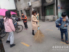 漣源三?。盒ば〖t、譚青果、楊冬珍老師們的教育之道