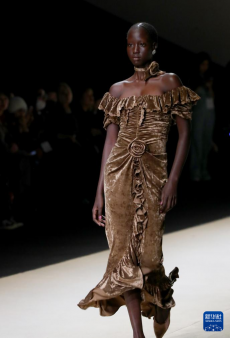 2024秋冬上海時裝周開幕