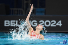 花樣游泳世界杯北京站：中國(guó)隊(duì)首日奪三金