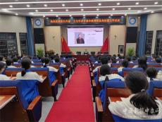 甘建華在衡陽(yáng)市十五中做湖湘文化名人專題講座