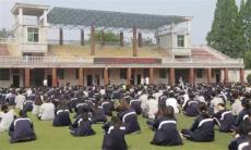 沅江三中開展防溺水安全教育，筑牢學(xué)生生命“安全網(wǎng)”