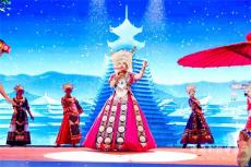 阿苗千千：姑娘最多情 歌邀八方客