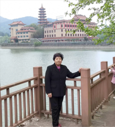 端午節(jié)前憶母親 催人淚下知感恩