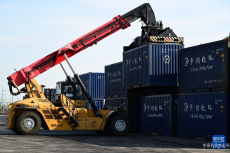 內(nèi)蒙古蘭炭專列鐵海聯(lián)運首發(fā)