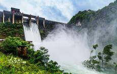 湖南東安：開閘泄洪 安全度汛