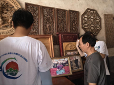 湘信·藝young青春實(shí)踐團(tuán)開展鄉(xiāng)村木雕非遺文化探尋之旅