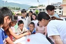 湖南隆回黃金井：走近鄉(xiāng)村的趣味科普實驗