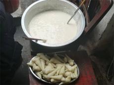 芭蕉油炸粑，故鄉(xiāng)的味覺記憶