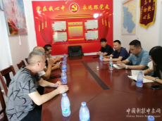 湖南邵東市簡家隴鎮(zhèn)：情系教師節(jié)??關懷暖人心