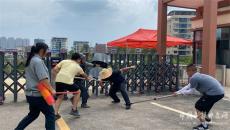 隆回縣花門學校開展“反恐防暴應急疏散演練”活動