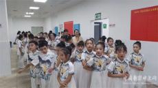 首屆“中國(guó)·岳陽(yáng)少兒詩(shī)歌節(jié)”在岳陽(yáng)樓區(qū)舉行