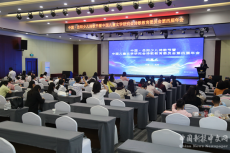 湖南岳陽(yáng)：200余名大小詩(shī)人“花式”過(guò)國(guó)慶節(jié)