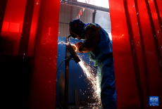 中外焊接技能高手同臺競技