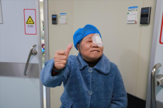 常寧市人民醫(yī)院“復(fù)明10號(hào)”中國流動(dòng)眼科手術(shù)車啟動(dòng)