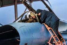 寒冬礪劍！多圖直擊中部戰(zhàn)區(qū)空軍航空兵某旅實戰(zhàn)化練兵