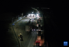 新疆伊爾克什坦口岸試行全時段貨運通關