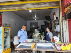 邵東兩市塘市監(jiān)所“三個強(qiáng)化”推進(jìn)餐飲行業(yè)油煙污染治理