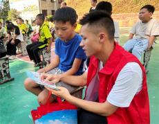 貴州錦屏彥洞：秋風(fēng)伊始行，與法護(hù)童聲   