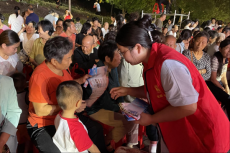 雙節(jié)游園話平安！衡南縣云集街道織密民生防護(hù)網(wǎng)