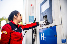 國內(nèi)首座地下儲(chǔ)氫井加氫站累計(jì)供氫突破400噸